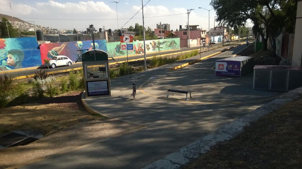 Hostal Makea Pachuca Екстер'єр фото